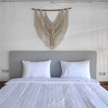Hub Tata Guesthouse 툭툭 외부 사진